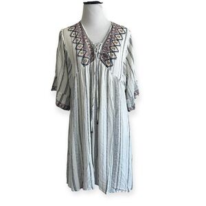 Artesia women’s large boho short sleeved dress